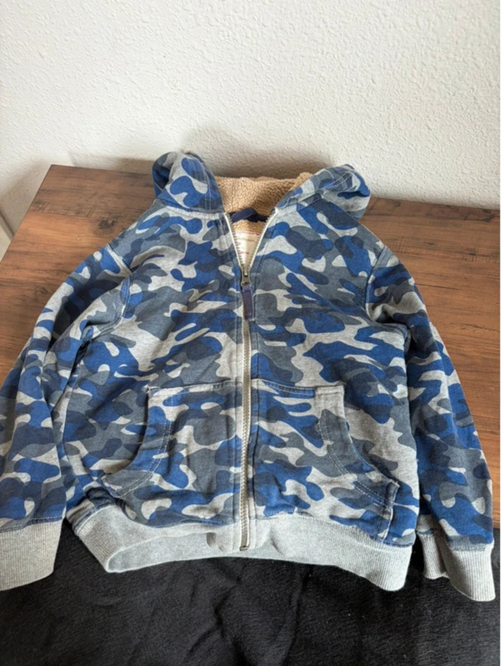 Youth Hanna Andersson boys blue/grey camo full zip hooded jacket